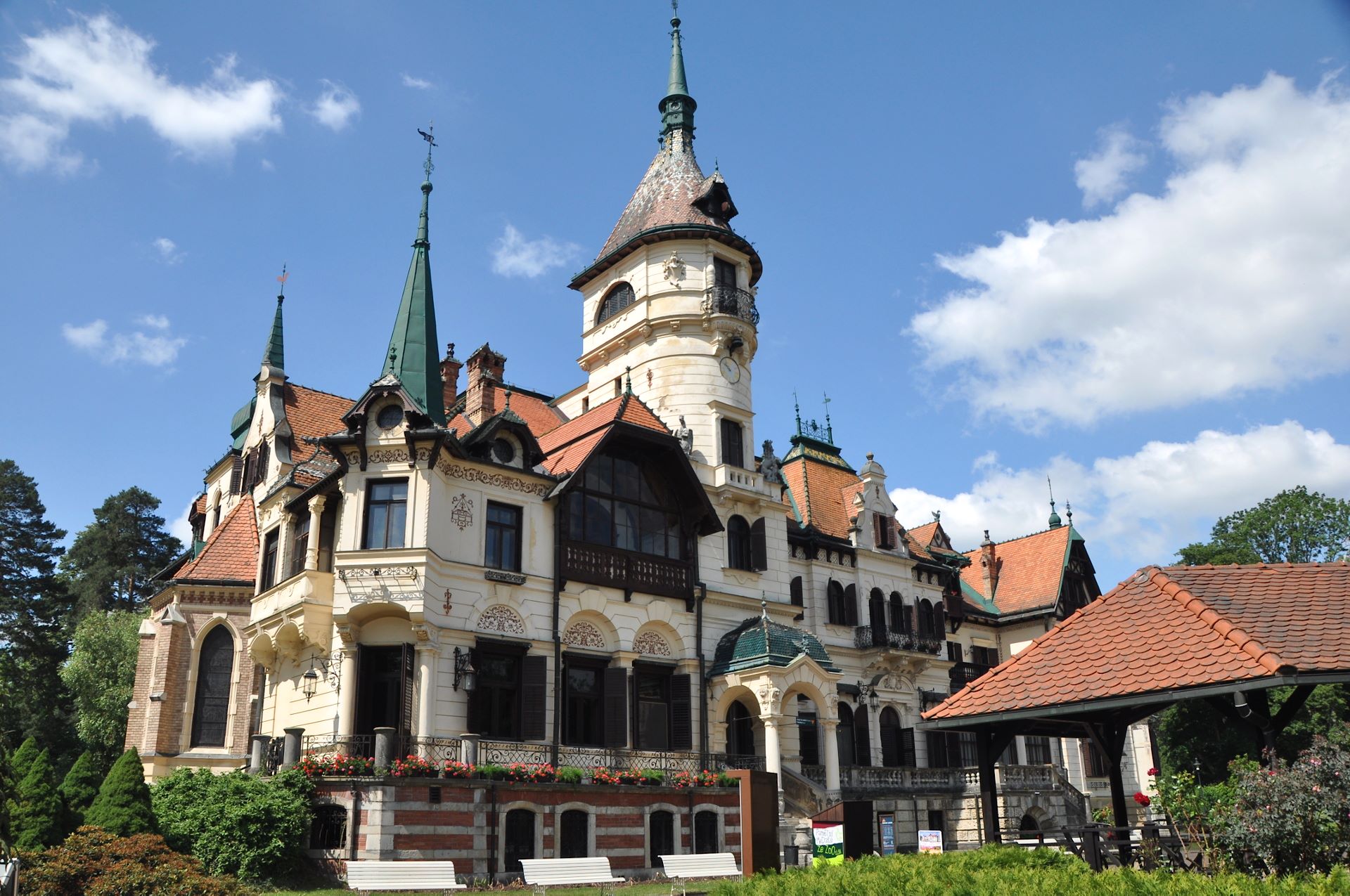 ZOO a zámek Zlín-Lešná, Fryšták (Photo license: CC BY 2.0)